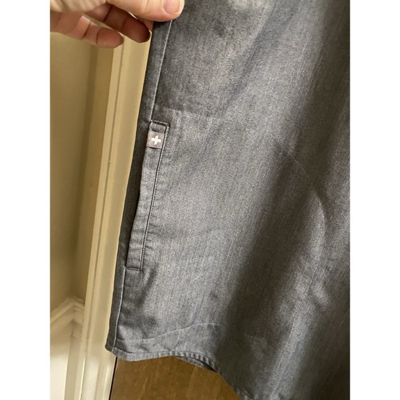 FIGS Rafaela Scrub Top V-Neck Graphite Grey Sleeveless M WXXSW1003 PO#1273 - Picture 7 of 15